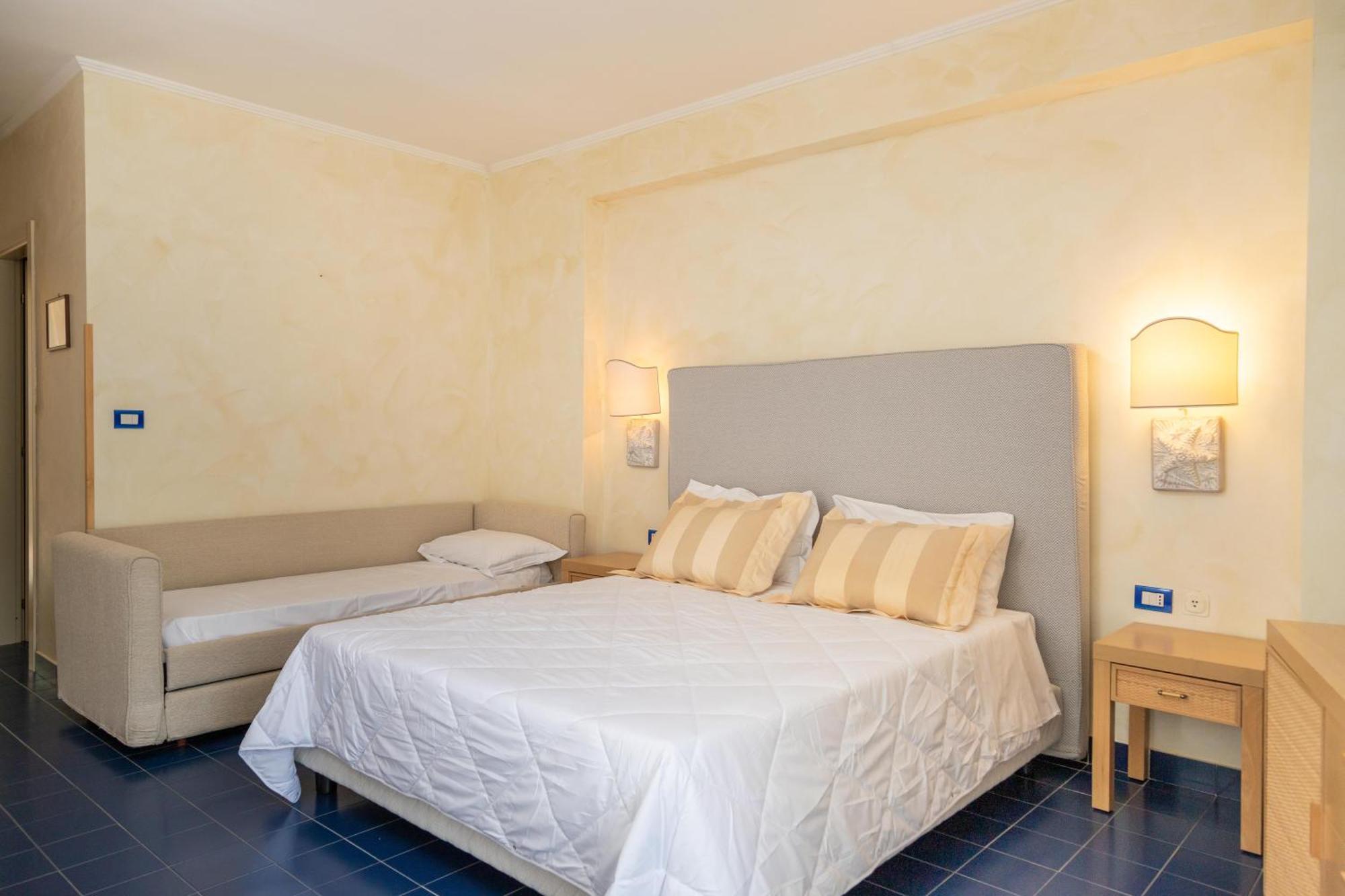 Ah Premium Baia Dei Faraglioni Hotel Mattinata Kültér fotó